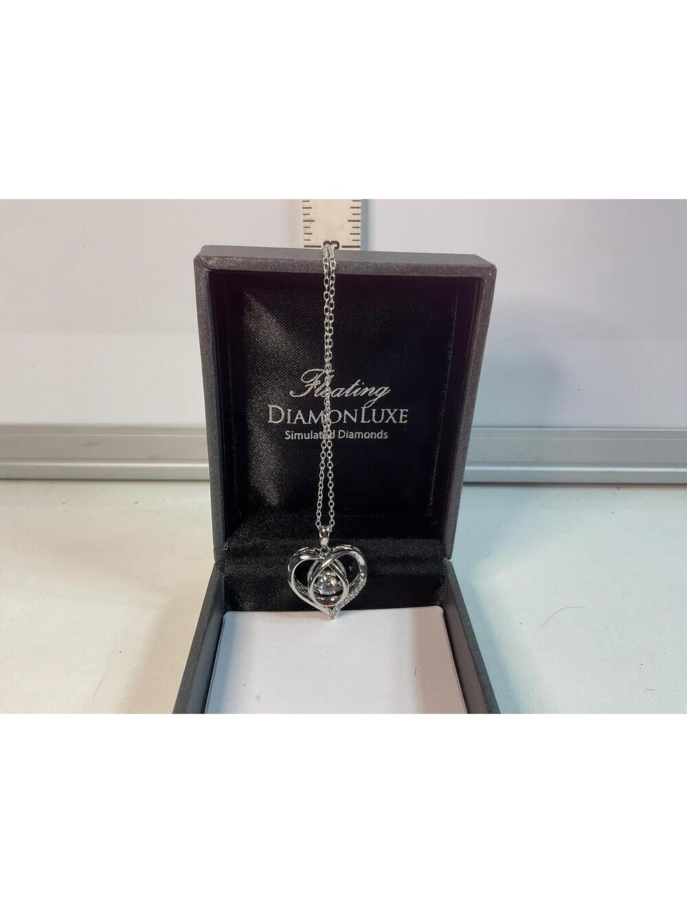 Diamondluxe Sterling Silver Floating Heart Necklace NIB 18”